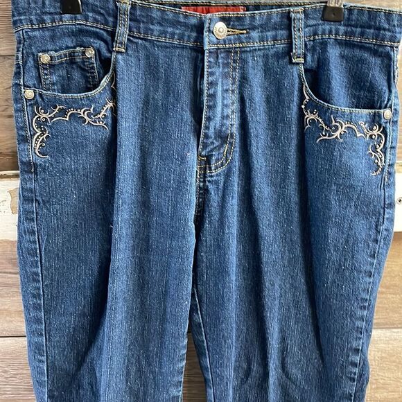 JEANS FOR NEW TIME Embroidered Embellished Jeans Ladies Size 10 Blue - Picture 3 of 11